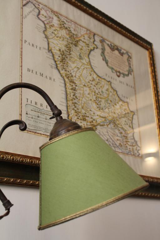 B&B Via Dell'Astrologo Cosenza Room photo